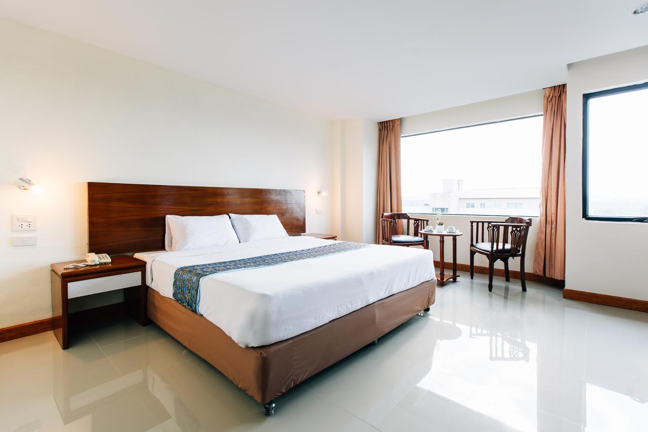 Sinkiat Thani Hotel Satun Exterior foto